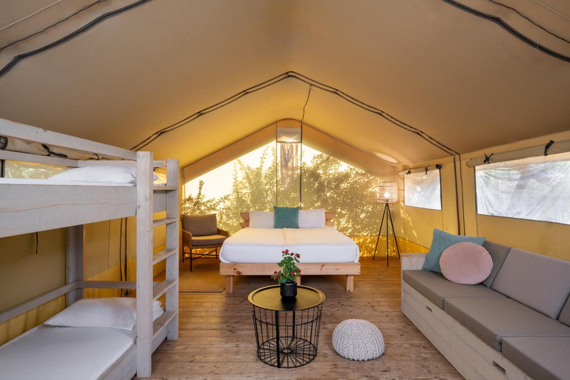 Готель Layla Glamping Нір-Давід Екстер'єр фото